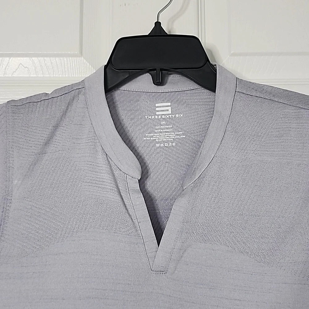 THREE SIXTY SIX WOMAN'S TOP - Picture 2 of 8